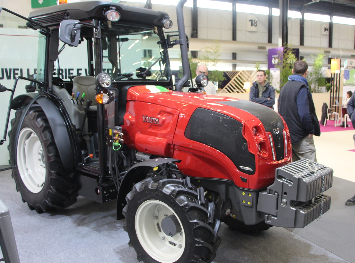 Valtra F5 - Vinitech-Sifel 2022