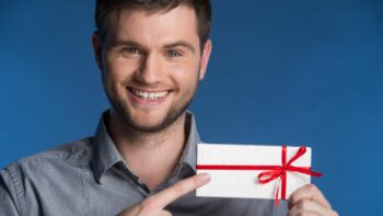 Chèques cadeaux pour Noël : comment ça marche ?