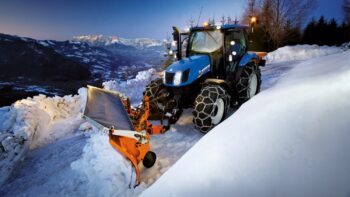 Déneigement par un agri ou une cuma : que dit la réglementation ?