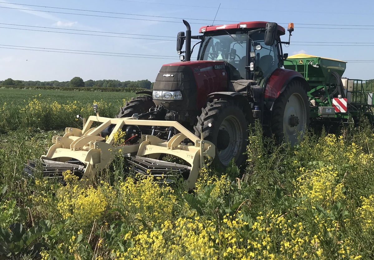 rouleau à couverts végétaux TT Engineering