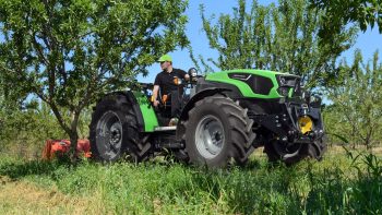 Deux nouveaux tracteurs Deutz-Fahr pour travailler sous les arbres