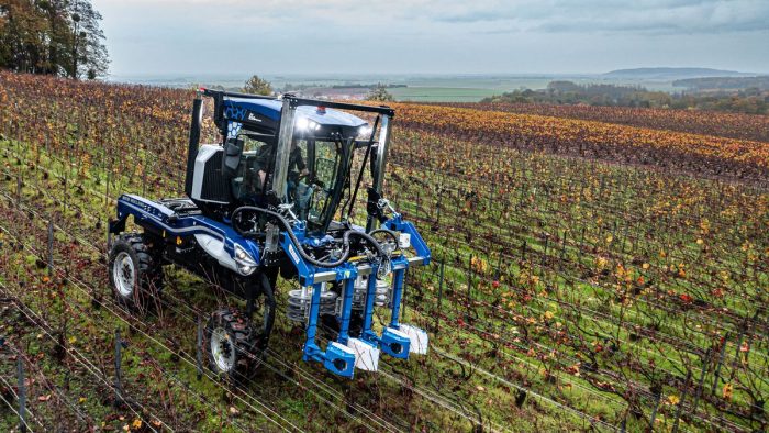 New Holland TE6