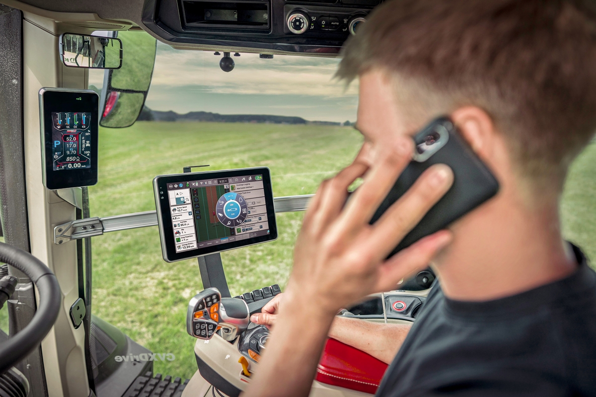 tracteur case IH Optum 340 services télématiques