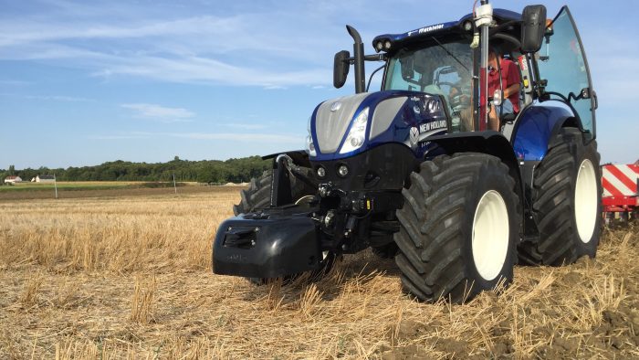 Essais de pneus agraires dans le Loiret