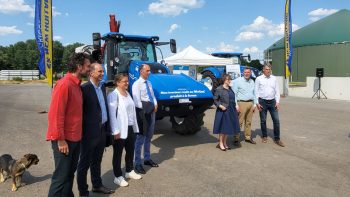 Le tracteur au biogaz arrive dans une cuma d’Ile-de-France