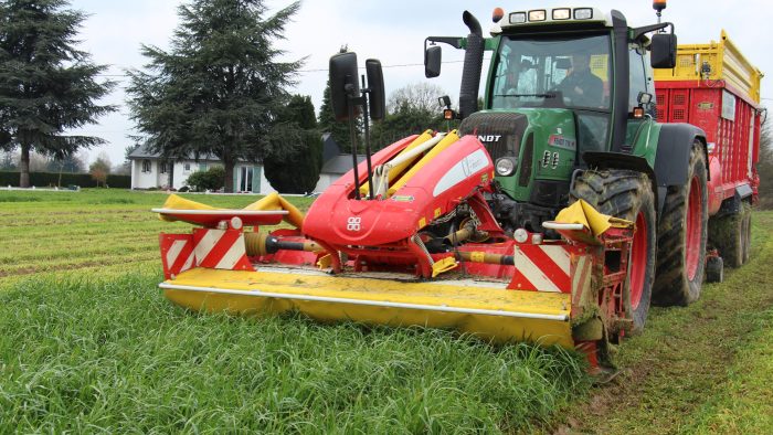 Récolte d'herbe affouragée