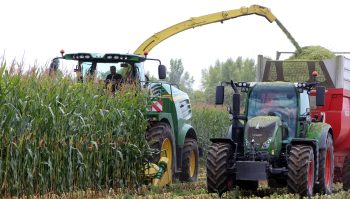 Top départ pour l’ensilage de maïs 2023 à la cuma