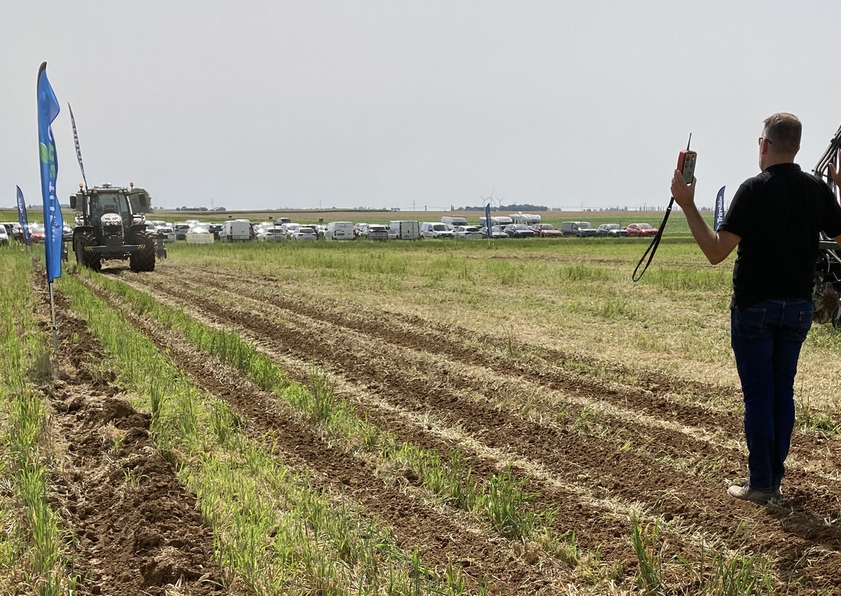 tracteur autonome Latitude GPS