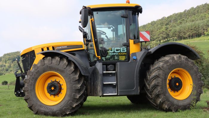 essai JCB Fastrac 4220 Icon