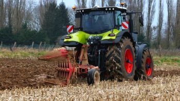 Parts de marché charrue: les marques françaises en force