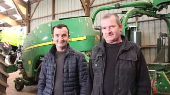 Quels sont les points forts et points faibles de la presse enrubanneuse John Deere C 441 R ?