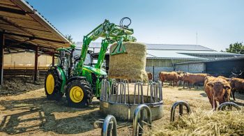 Un modèle plus puissant dans la série des tracteurs John Deere 5M