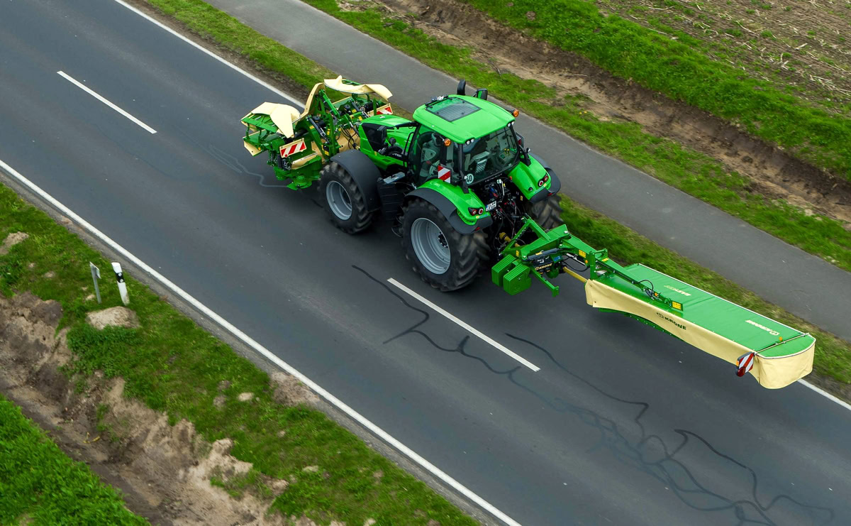 faucheuse portée Krone Ec R 450