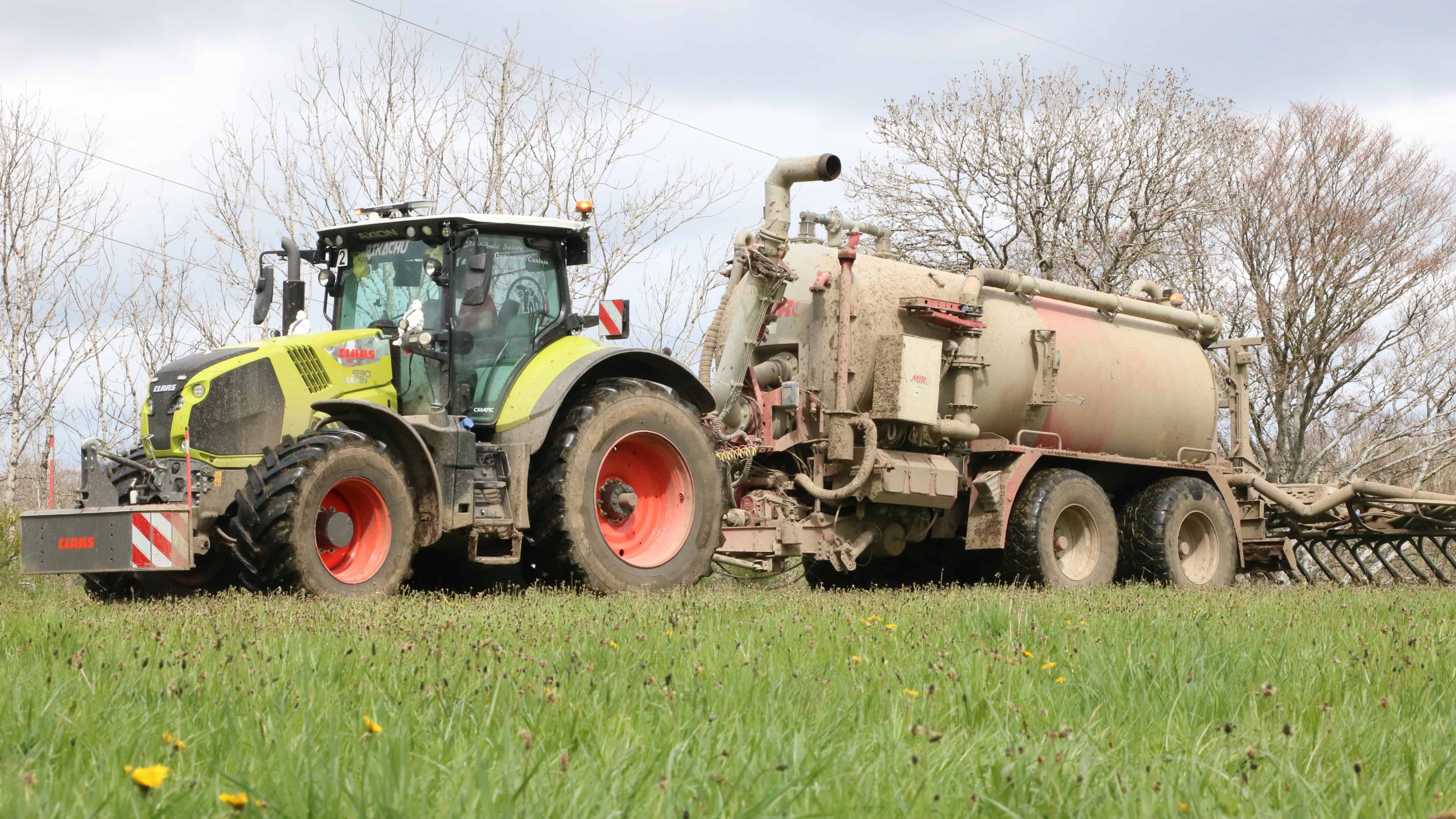 Avis utilisateurs Claas Axion 830 points forts et points faibles