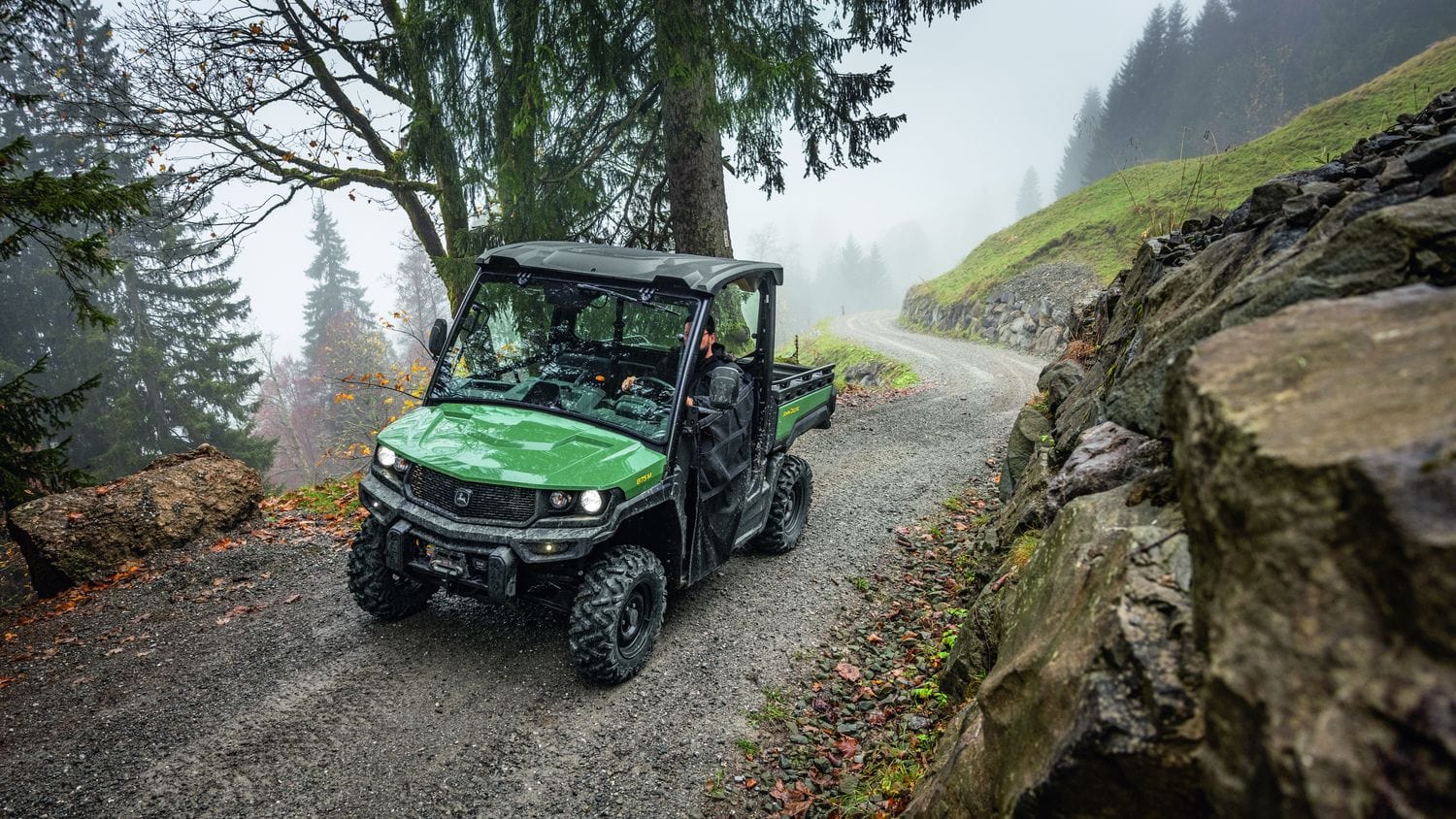 John Deere Gator XUV 875M : les caractéristiques à connaître