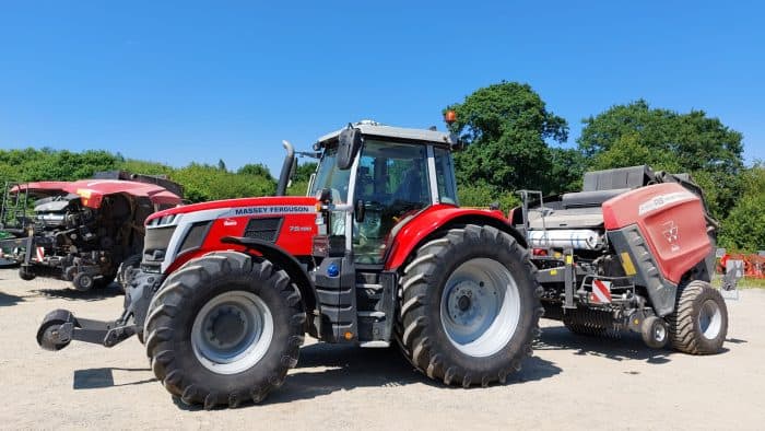 Tracteur Massey Ferguson 7S 180
