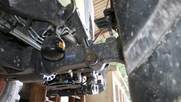 Claas Arion pont avant suspendu