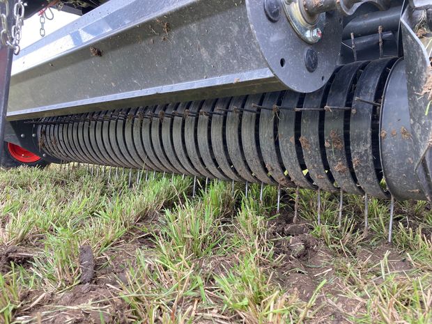 Pick-up Claas Multiflow HD sur les presses Cerex