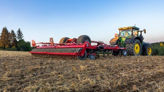 Horsch Fortis LT avec John Deere