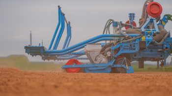 Monosem MS Electron, un semoir électrique pour petites graines