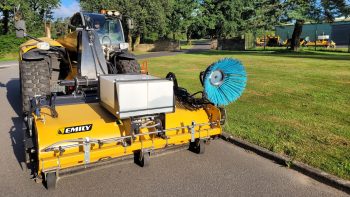 Coup de balai sur le Master’Clean : Emily le renforce et l’automatise