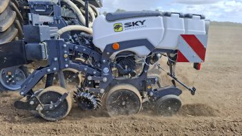 Sky Agriculture se lance dans le semoir monograine
