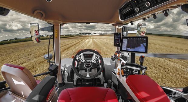 De nouveaux tracteurs Case IH Optum avec des puissances allant jusqu'à 435 ch.