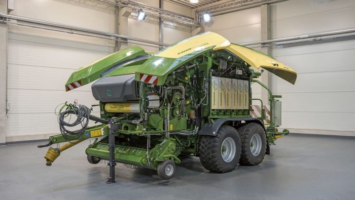 Krone ComPack Pro capots ouverts
