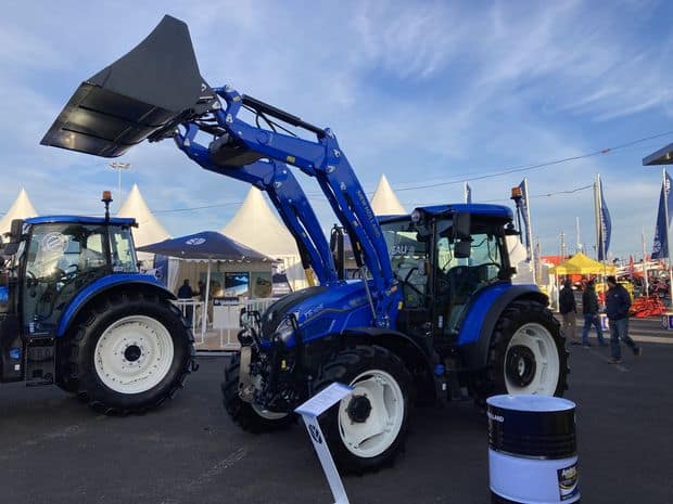 tracteurs New Holland T5S au Sommet de l'Élevage 2025