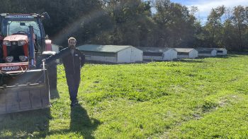 Dans les Landes, il s’installe hors cadre familial grâce à la cuma