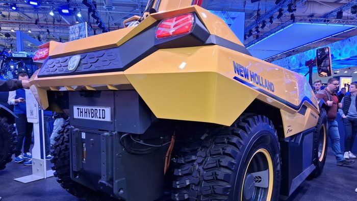 New Holland TH Hybrid Power