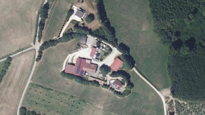 Le photovoltaïque s'inscrit dans. une démarche de décarbonation pas à pas