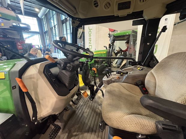 Une cabine confortable pour les tracteurs John Deere série 5EN