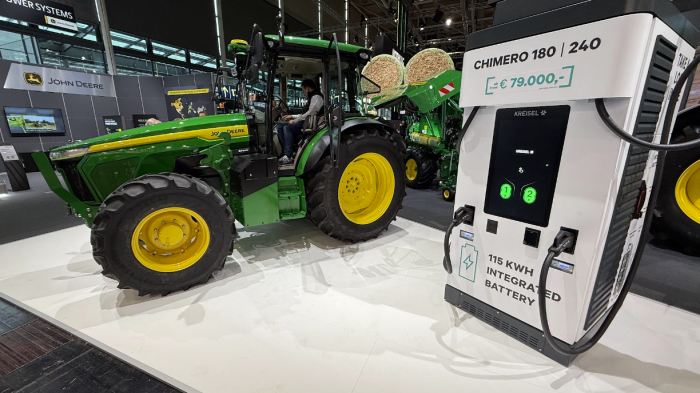 tracteur électrique John Deere