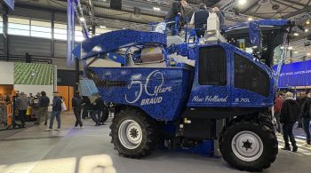 New Holland : des machines à vendanger haute capacité