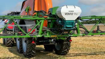 Le Lehner Vento Pro épand granulés et graines jusqu&rsquo;à 42 m