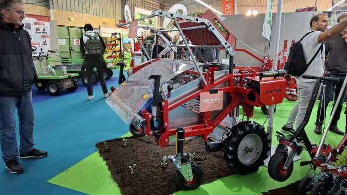 Terrateck, prototype de planteuse automotrice