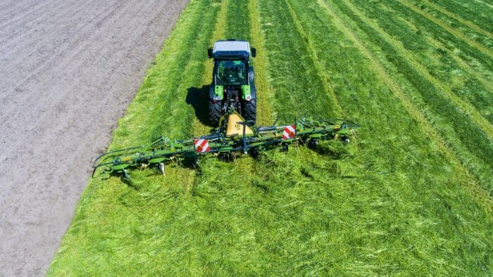 Prix de revient des faneuses : quels sont les coûts réels à l&rsquo;hectare ?