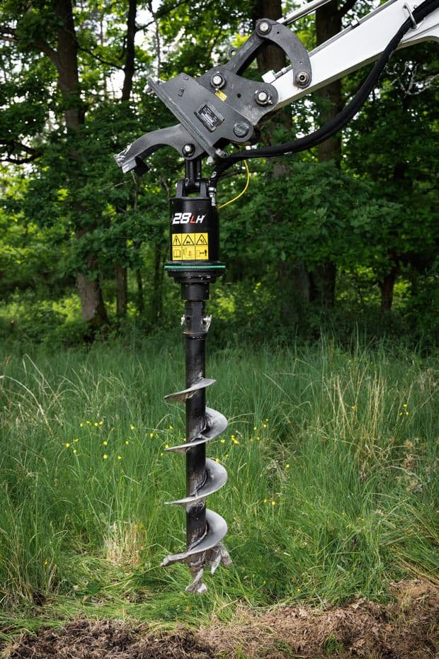 Bobcat lance 5 modèles de tarières pour mini pelle et télescopique