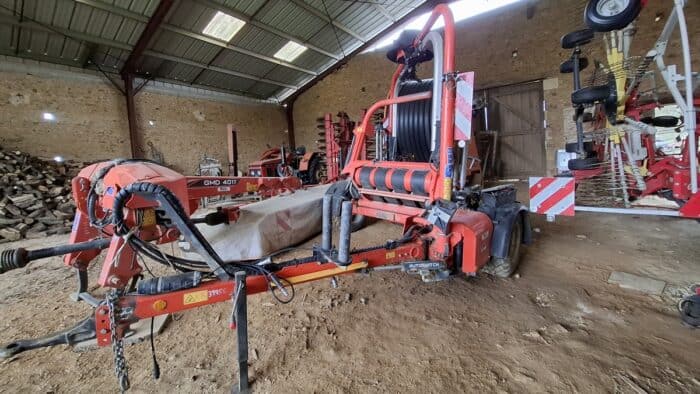 enrubanneuse Kuhn RW 1810