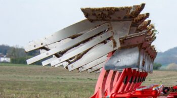 Grégoire Besson complète sa gamme de pièces Iron Carb