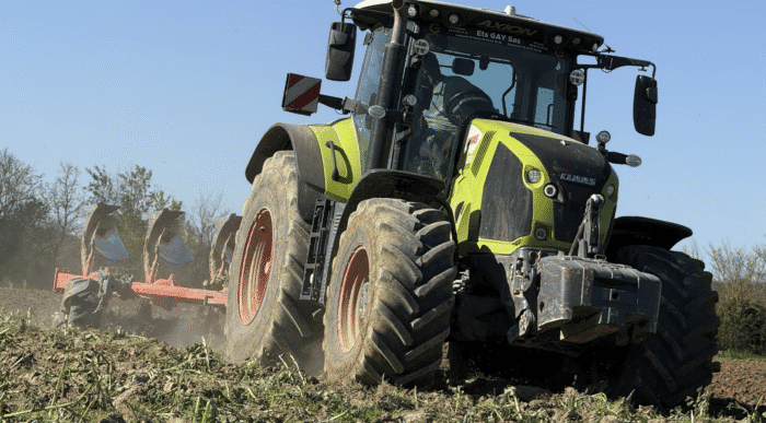 Consommatio nGNR Claas Axion 830