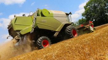 Claas toujours leader en moissonneuse batteuse
