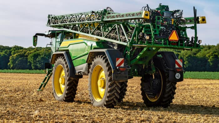 les améliorations MY27 de la gamme de pulvérisateurs automoteurs 500R élargissent les capacités d’application et la précision, avec notamment un nouveau modèle de 6 000 litres et des technologies de rampe avancées.