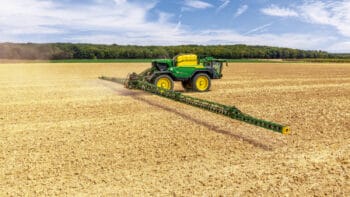Jusqu&rsquo;à 6000 litres dans l&rsquo;automoteur de pulvérisation John Deere 560R