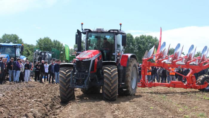 Tracteur Massey Ferguson au Méca innov' 2026