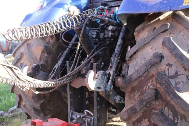 245 ch avec surpuissance pour le tracteur New Holland T7 245