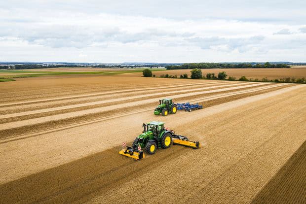 Autoguidage de série sur les nouveaux John Deere