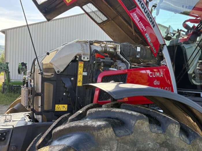 7,4 litres de cylindrée pour le moteur du 8S245
