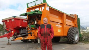 [Avis] Épandeur Dangreville SVL : « Un atout : les chaînes vaucanson pour l’entraînement du plancher »